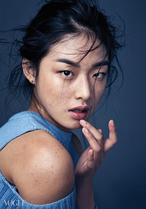 Choi Ara by Cha Hye Kyung for Vogue Korea, February 2015