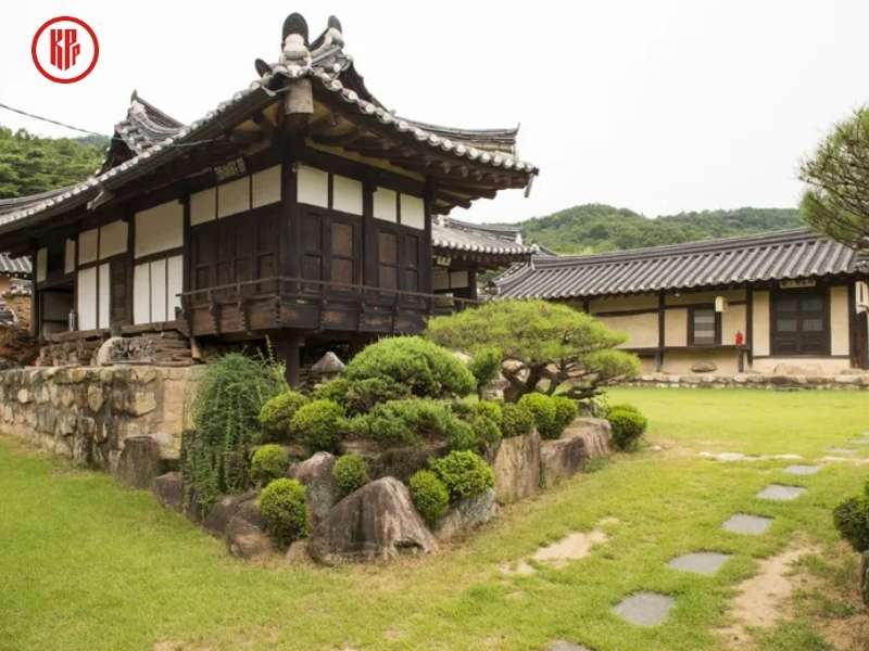 The King's Affection filming location Daesandong Hanjoo