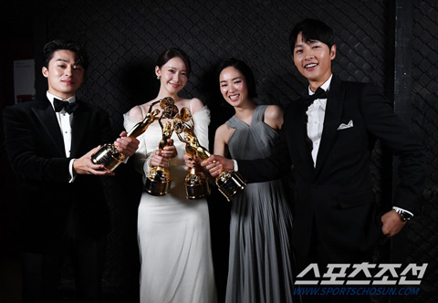 42nd Blue Dragon Film Awards Winners