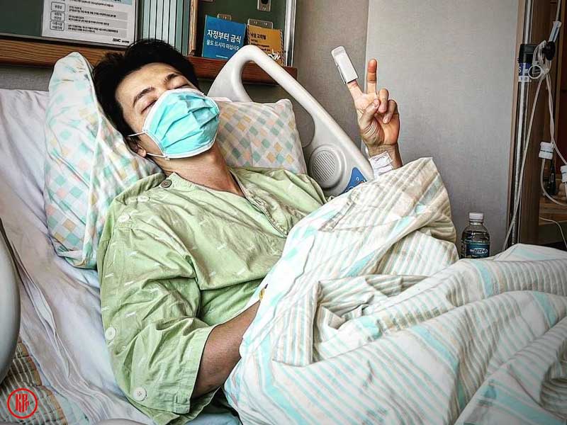 Super Junior Lee Donghae Knee Surgery Update