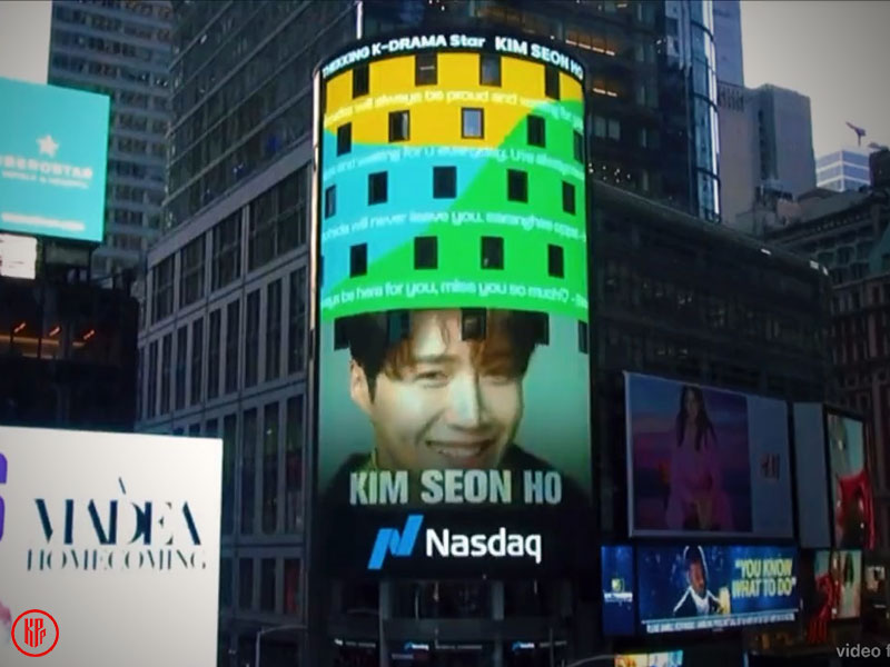 Kim Seon Ho and His New York Times Commercial Billboard Ad| Twitter