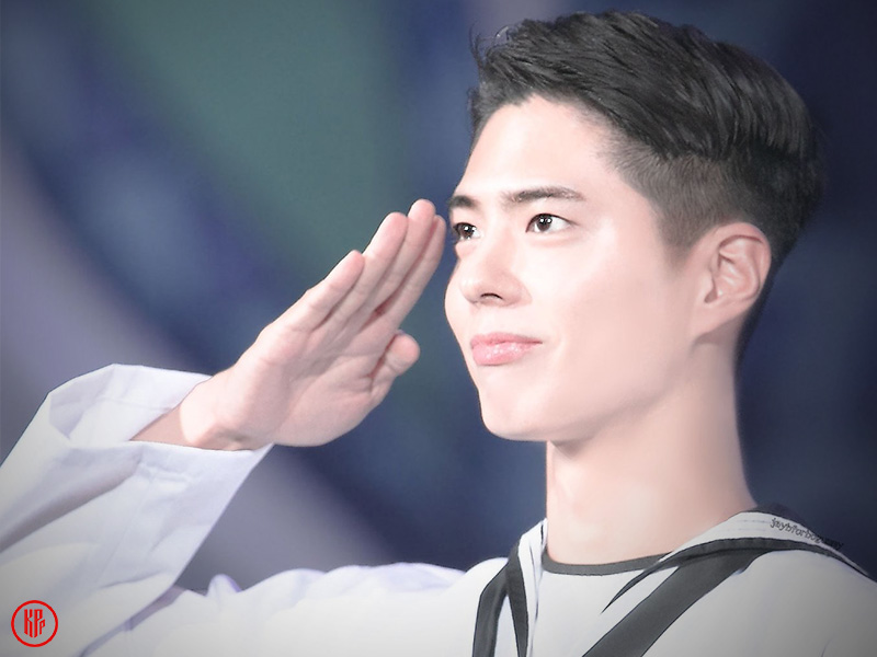 Park Bo Gum discharged from the military 2 months earlier. | Twitter