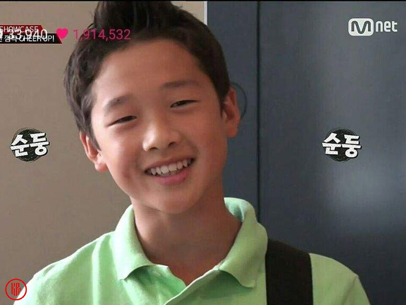 Young Bang Chan as JYP Trainee. | Twitter