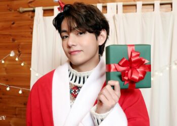 BST V special cover It's beginning to look a lot like christmas