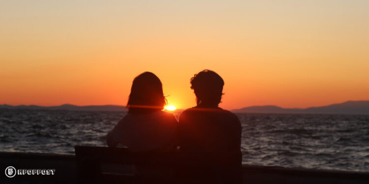 Dispatch new year couple 2024