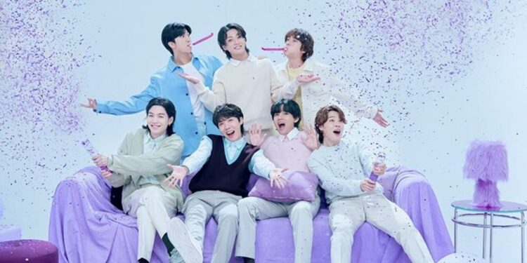 BTS family photo FESTA