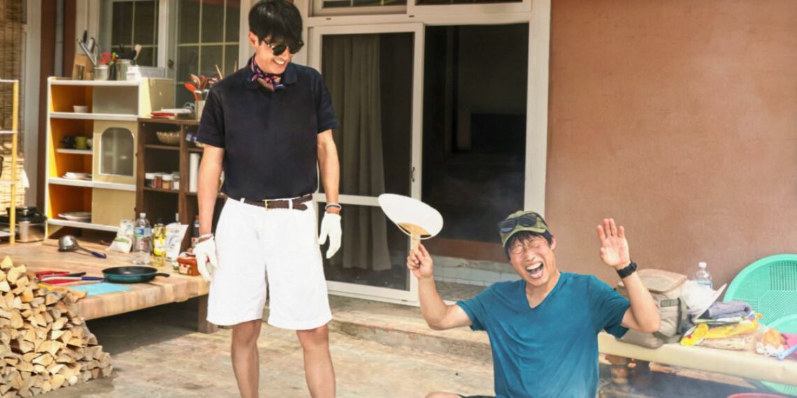 three meals a day light returns premiere date