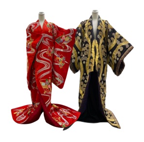 Kabuki Costume Wearing Experience