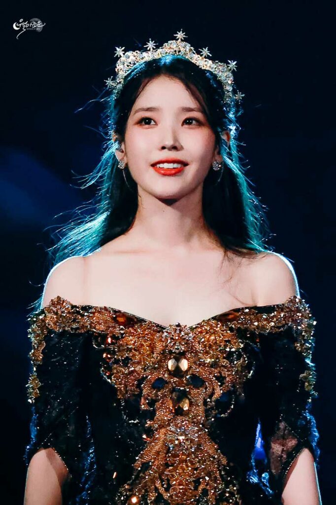 IU, the Kpop soloist queen. | Kpopping