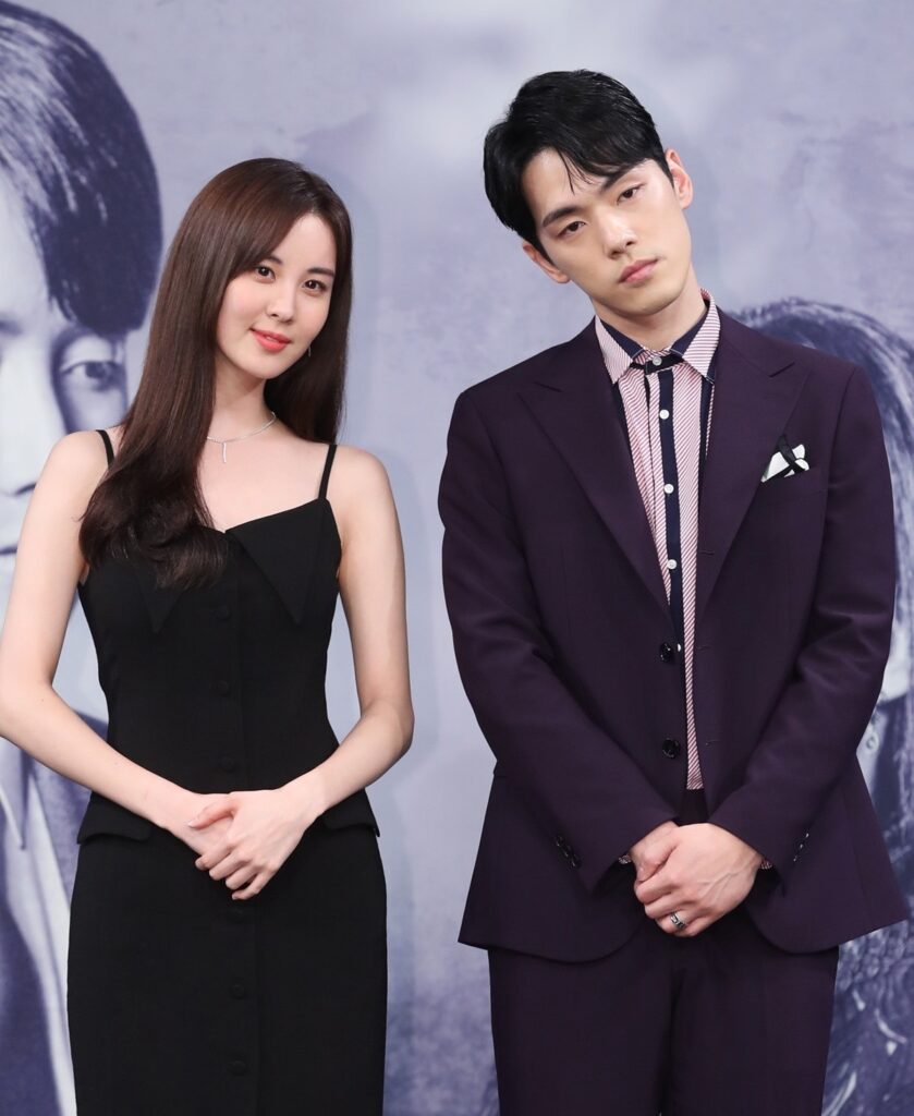 Seohyun and Kim Jung-hyun at the press conference for the 2018 MBC drama "Time" | News1