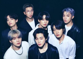 An 80% Surge from a Quiet Reign: BTS Dominates the October 2025 K-pop Idol Group Brand Reputation Rankings