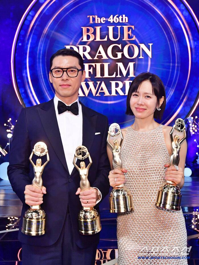 Hyun Bin and Son Ye Jin | Sports Chosun