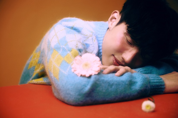 Korean singer songwriter DEPT