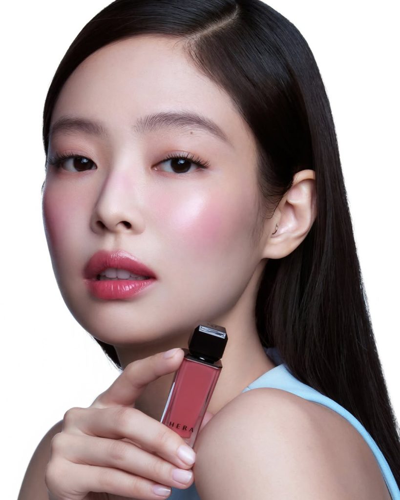 Blackpink Jennie x Hera Lipstick | Instagram @herabeauty_official